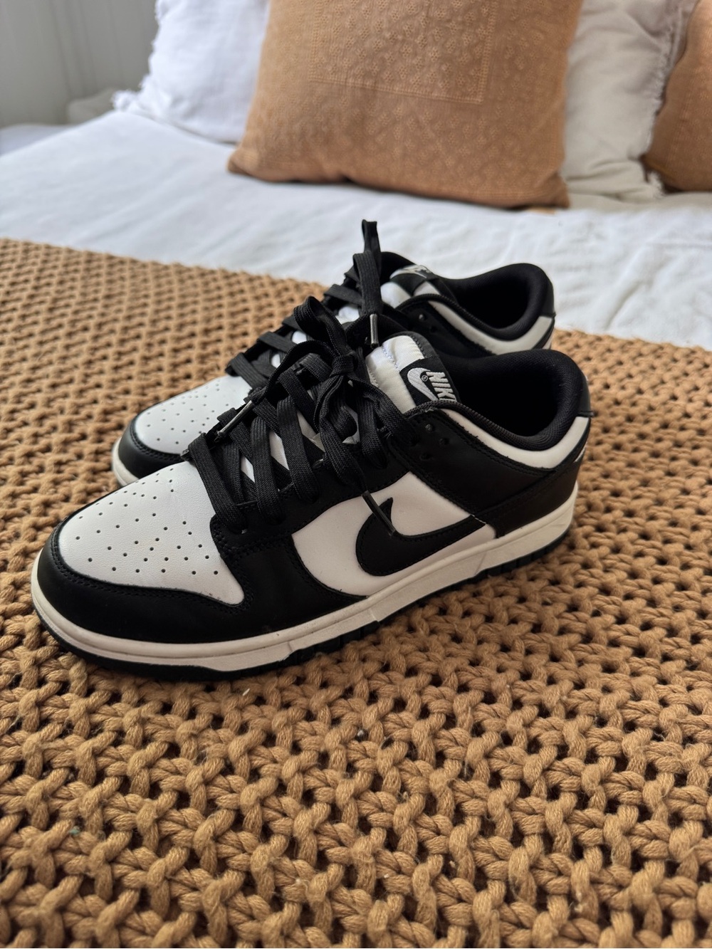 Nike Black and White Low-Top Sneakers | Pandas